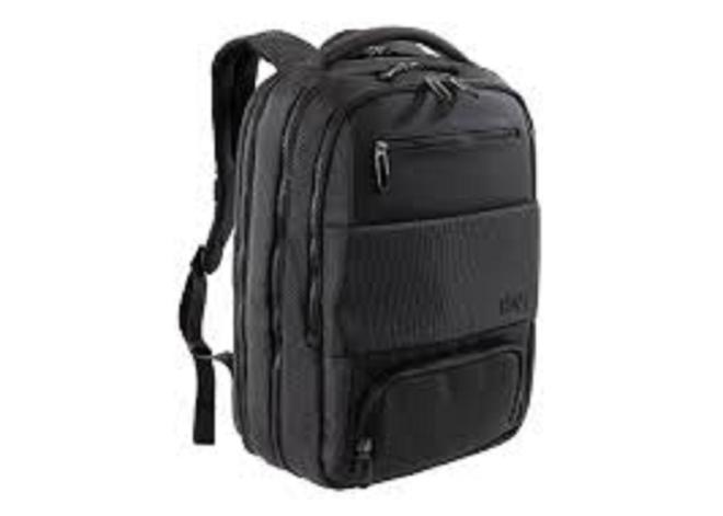 Sistemare il bagaglio a mano nella cappelliera