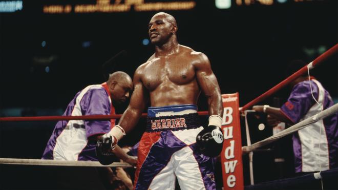 Evander Holyfield, il campione dalle 'sette vite'