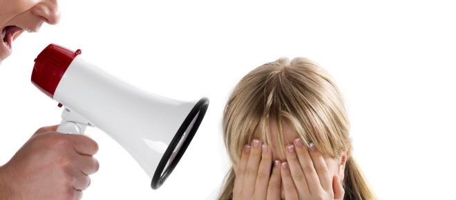 Gritar a un ni&ntilde;o solo alivia a los padres