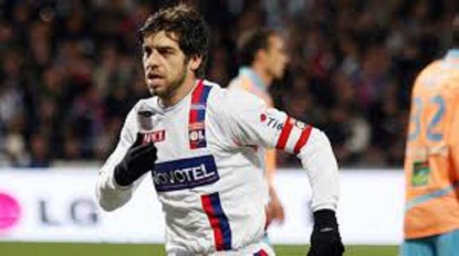 Juninho, Lyon