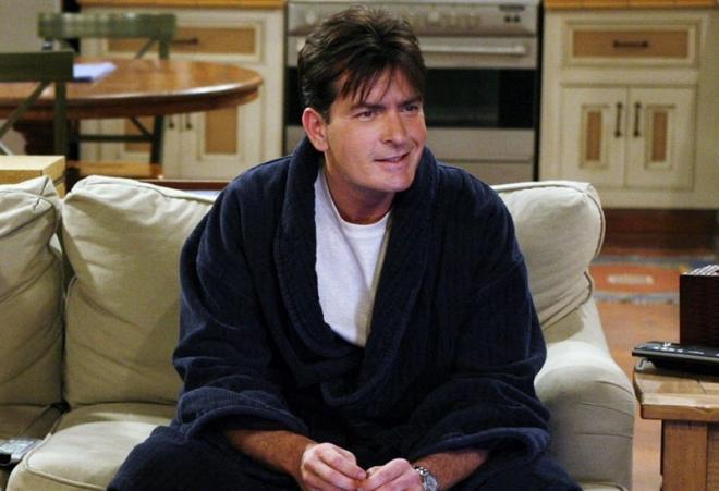 Dos Hombres y Medio: Charlie Harper (Charlie Sheen)
