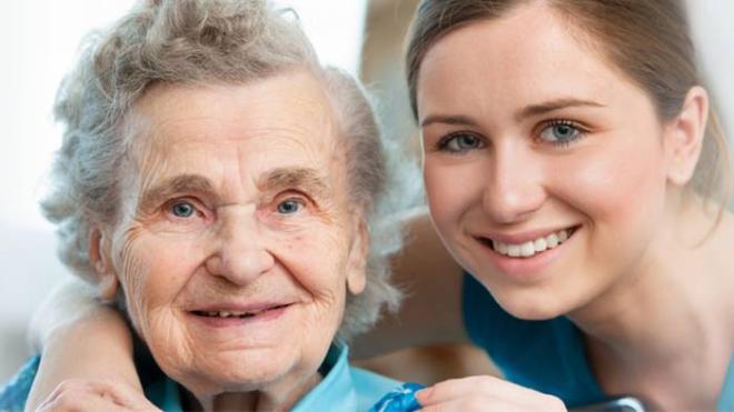 Infortunio sul lavoro per badanti e colf