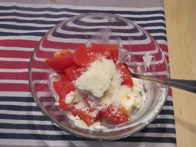 La salsa di pomodori e ricotta