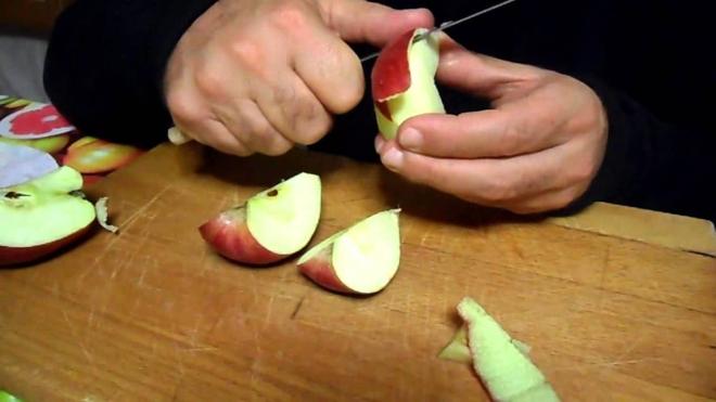 La pulitura delle mele