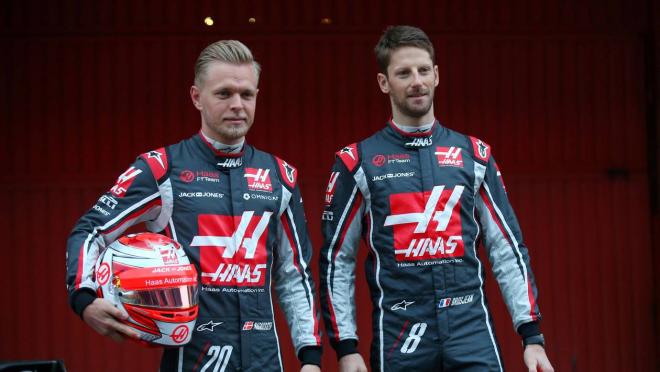 Haas (Kevin Magnussen / Romain Grosjean)