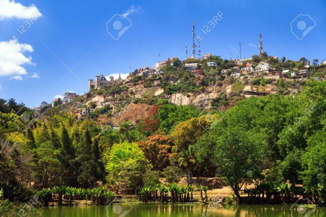 La colline sacr&eacute;e d'Analamanga