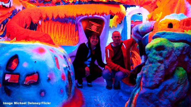 Electric Ladyland Flourescent Light Museum - Tweede Leliedwarsstraat 5, Amsterdam, Netherlands