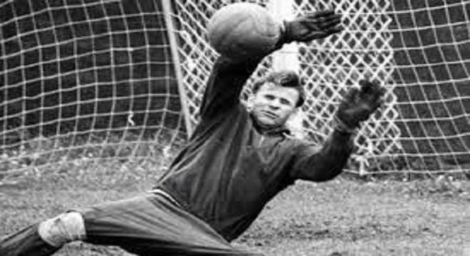 Lev Yashin (Rusia)