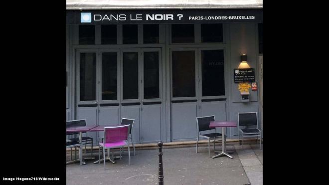Dine in the dark at Dans Le Noir? - 51 Rue Quincampoix, Paris, France