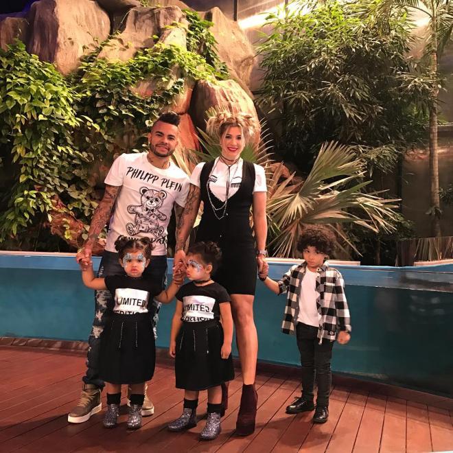 Dentinho e Dani Souza