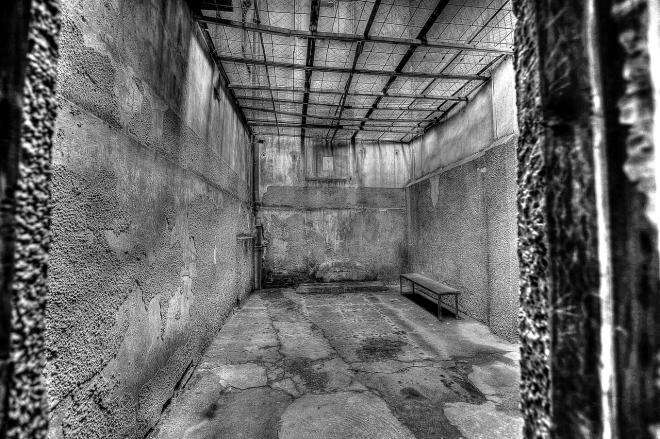 Foi preso por duas semanas