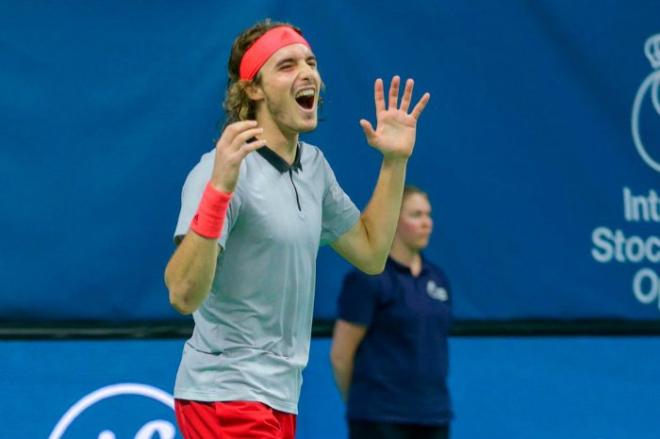Stefanos Tsitsipas s'impose logiquement