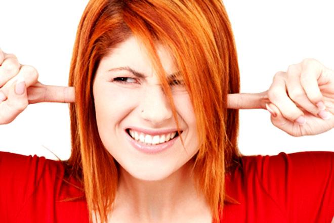 N&atilde;o d&atilde;o ouvidos a coment&aacute;rios de outras pessoas