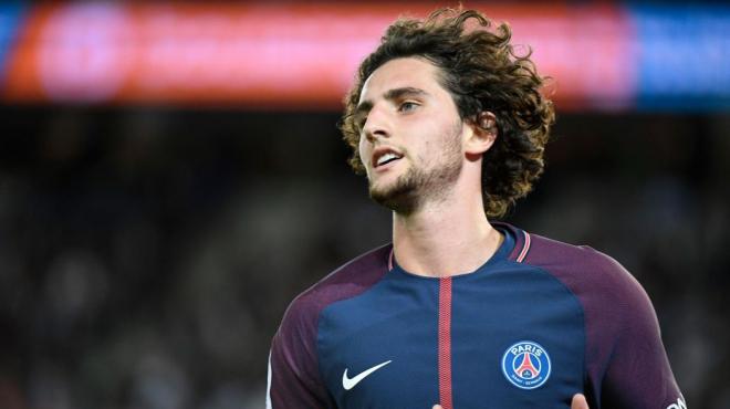 Le Bar&ccedil;a donne un ultimatum &agrave; Adrien Rabiot