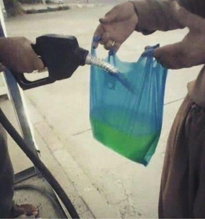 Combust&iacute;vel na sacola