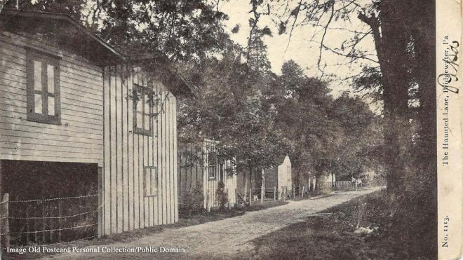 Haunted Lane, Bensalem, Pennsylvania, USA