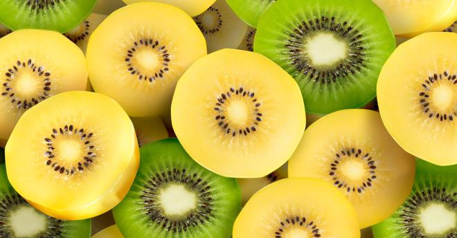 Pele bonita com o consumo de kiwis