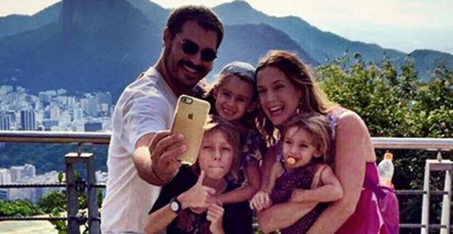 Casado e pai de tr&ecirc;s filhos