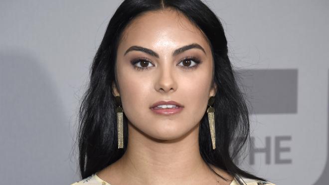 Camila Mendes