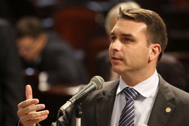 Senador mais votado do Rio de Janeiro