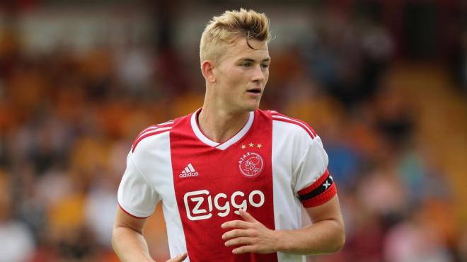 De Ligt tout proche de Manchester City