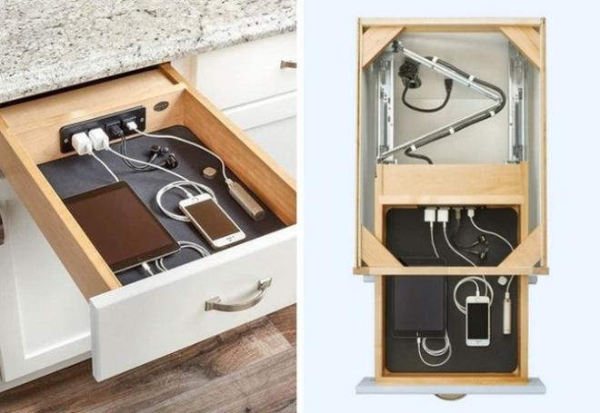 Gaveta com carregadores