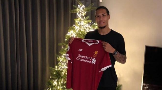Virgil van Dijk dal Southampton al Liverpool.