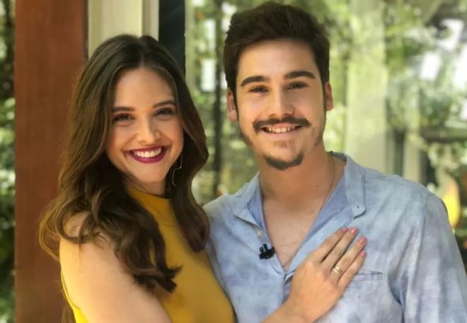 Juliana Paiva e Nicolas Prattes