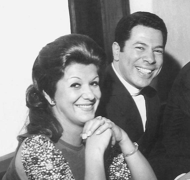 Ocultou seu casamento