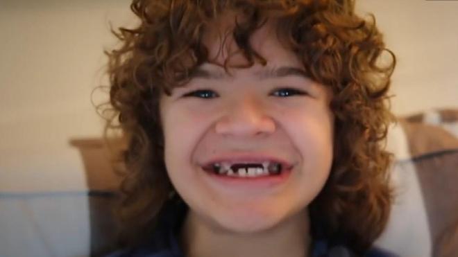 Gaten Matarazzo e il suo sorriso