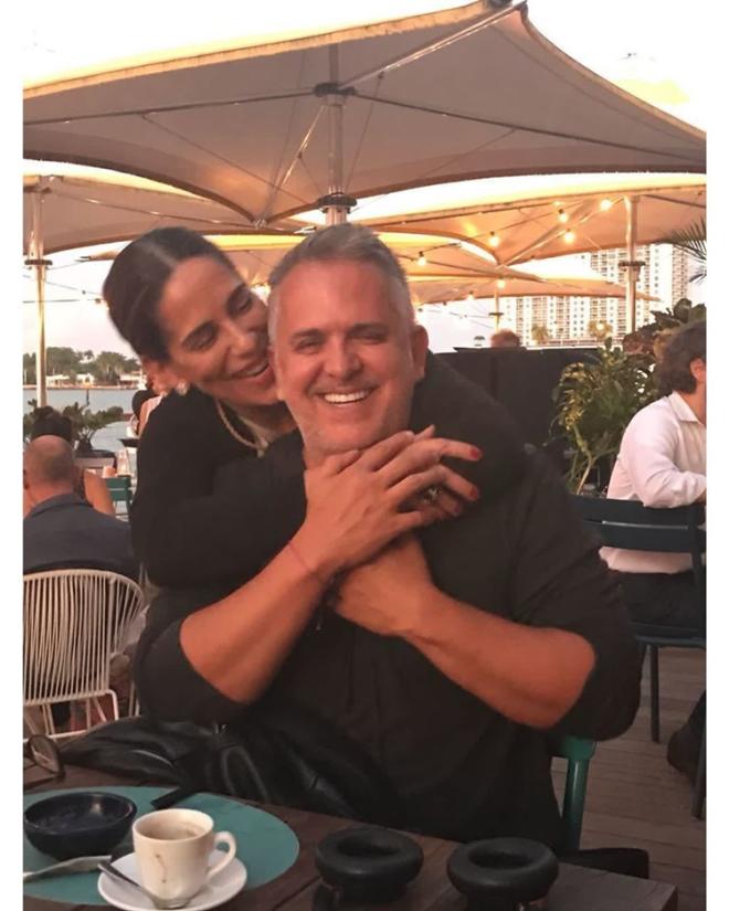 Gl&oacute;ria Pires e Orlando Morais