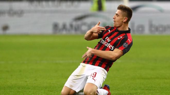 Krzysztof Piatek (23 buts)