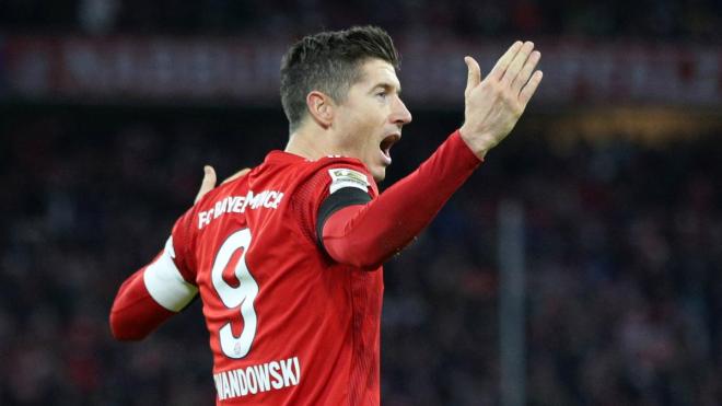Robert Lewandowski (25 buts)