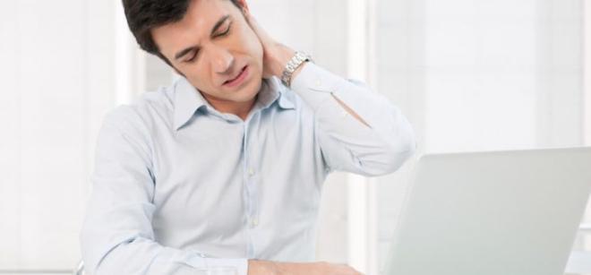 Tens&atilde;o na nuca e nos ombros