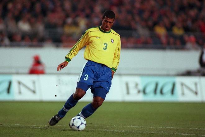 J&uacute;nior Baiano