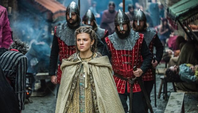 Rollo se torna duque e trai Ragnar 