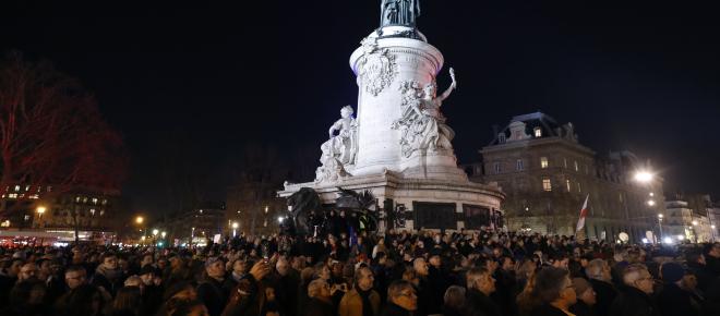 20 000 personnes r&eacute;unies &agrave; Paris