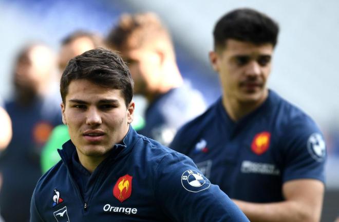 Une charni&egrave;re Ntamack-Dupont