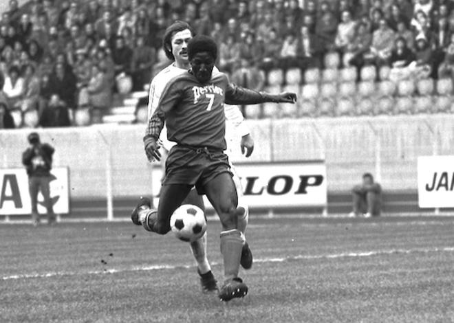 Christian Andr&eacute; (42)