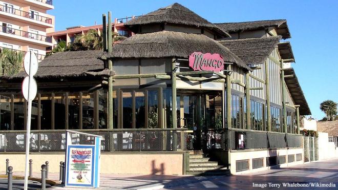 Chiringuitos (beach bars and restaurants) on the beach front