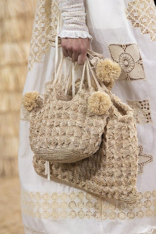 Borse realizzate all'uncinetto 