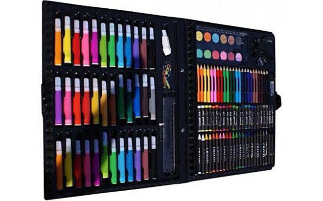 Estojo de canetinhas 