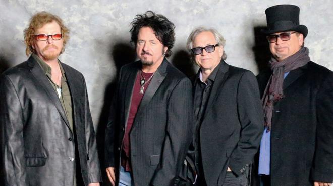Toto, tour italiano