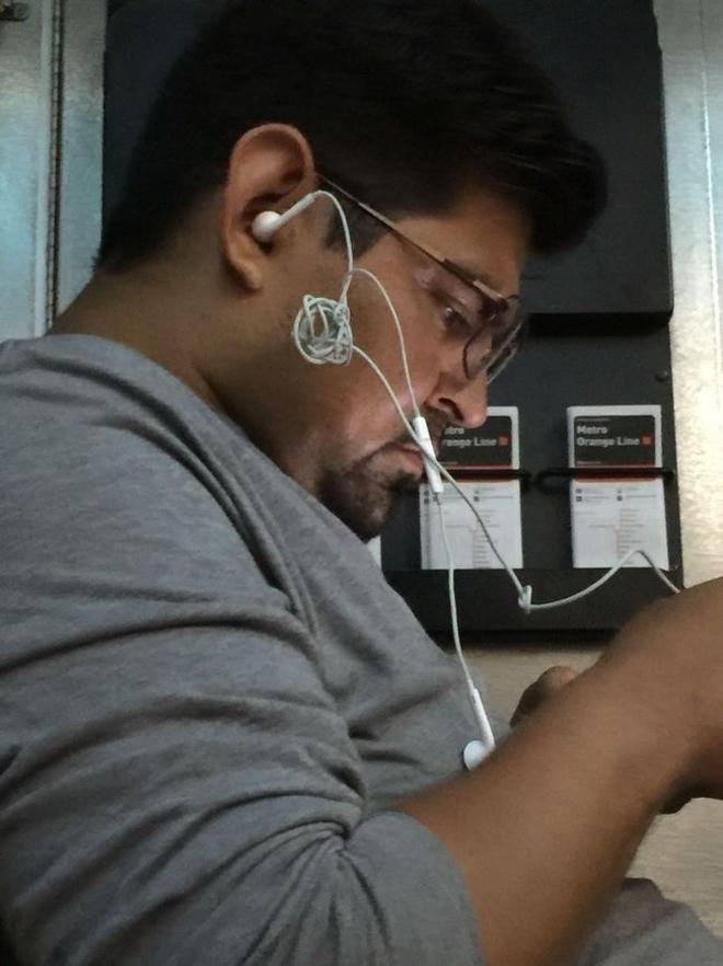 Quand tu dois d&eacute;m&ecirc;ler tes &eacute;couteurs