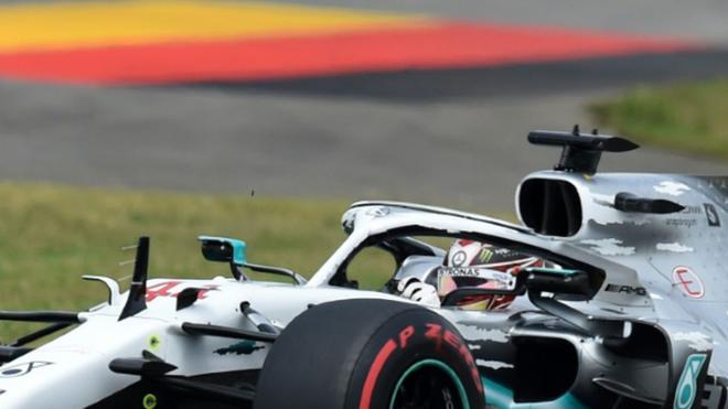 Mercedes (407 points)