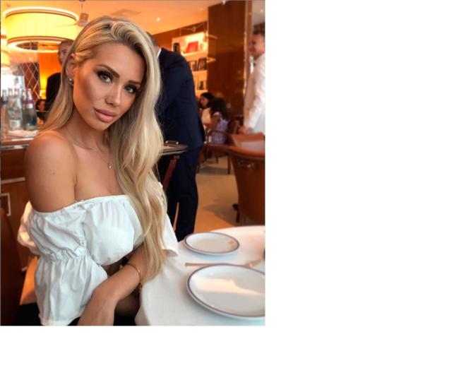 Due&ntilde;a de una peluquer&iacute;a