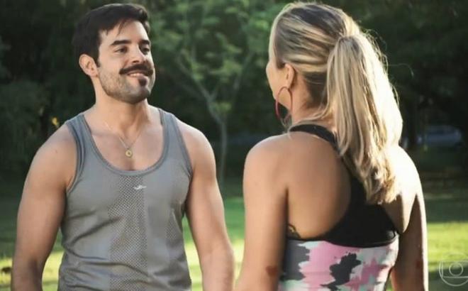 Romance entre Britney e Abel