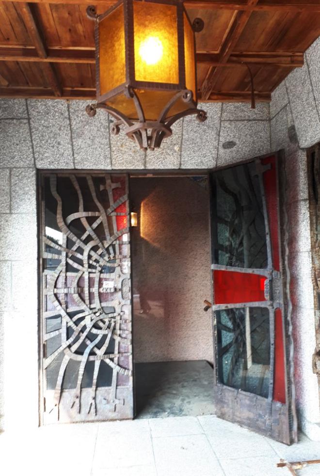 La entrada a la cripta