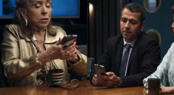 Corn&eacute;lia e o celular