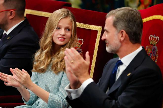 El primer discurso oficial